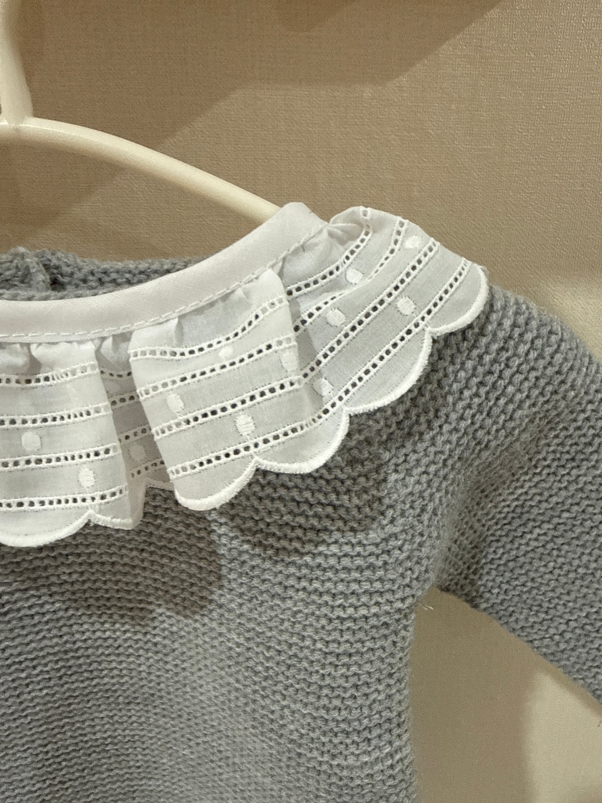 Cuello Bornos