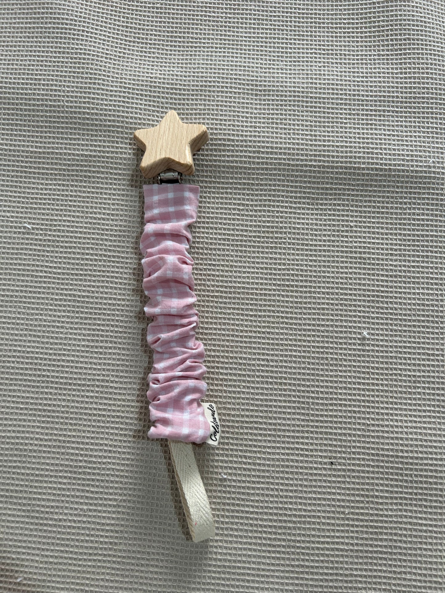 Chupetero cuadro rosa