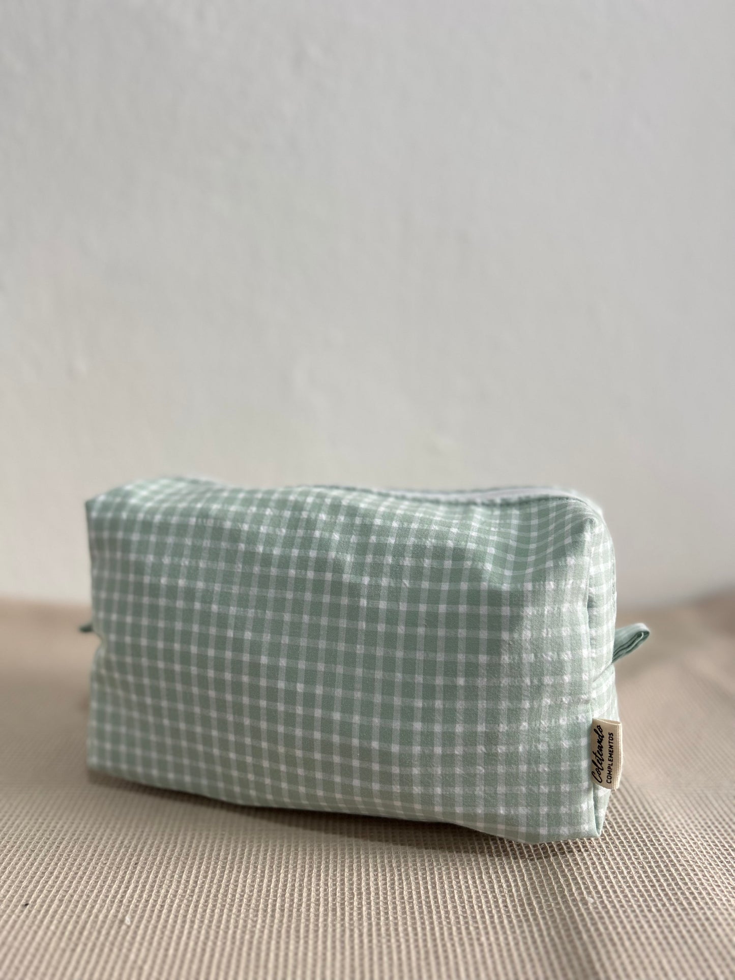 Neceser cuadros menta