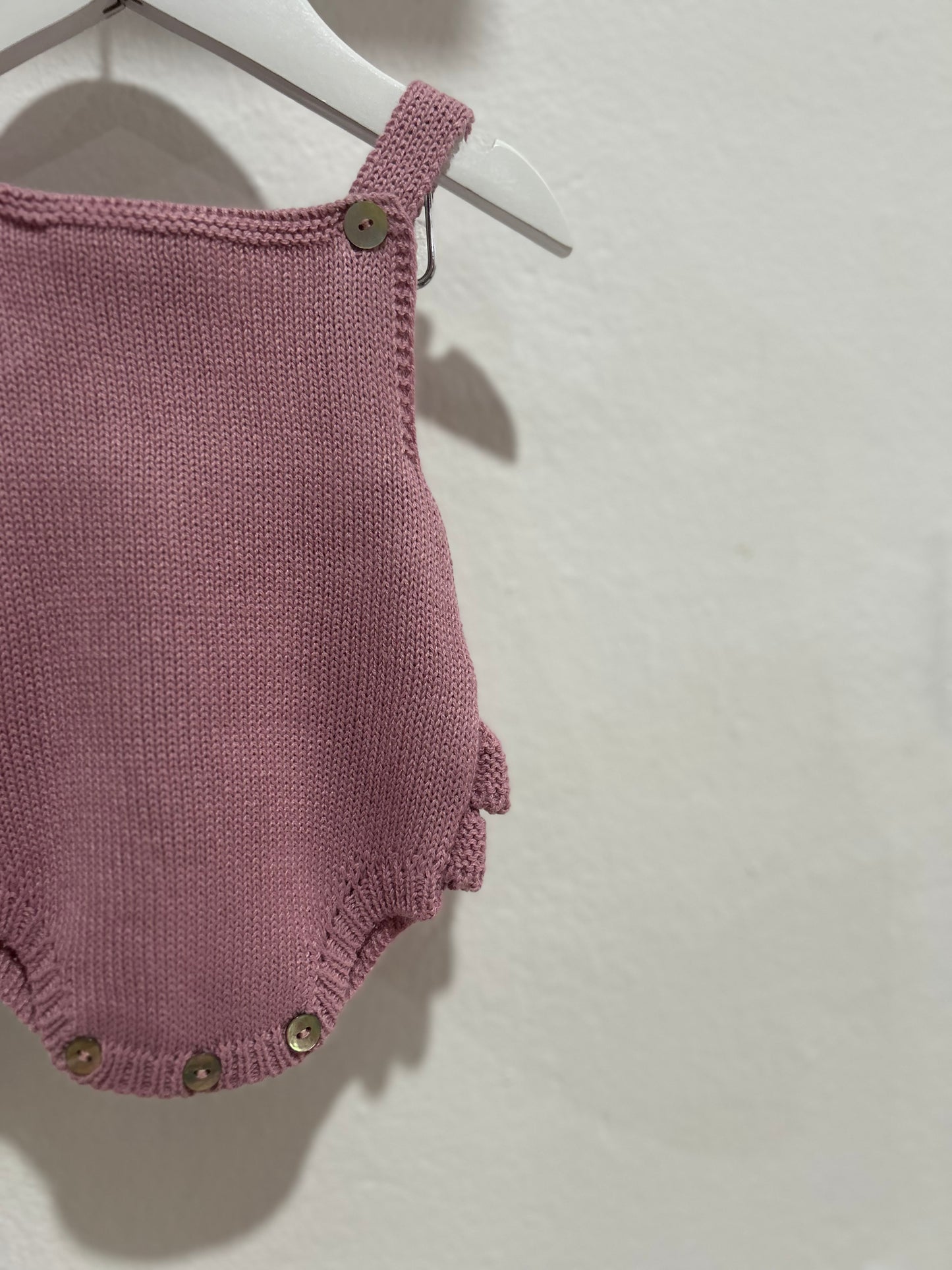 Ranita de hilo rosa tamarisco volantes