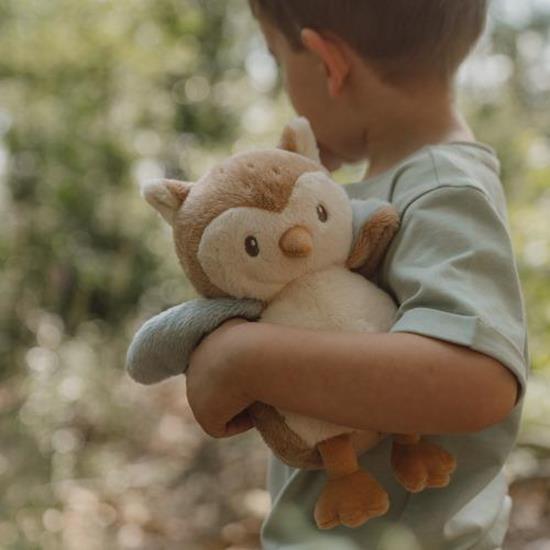 Búho de peluche