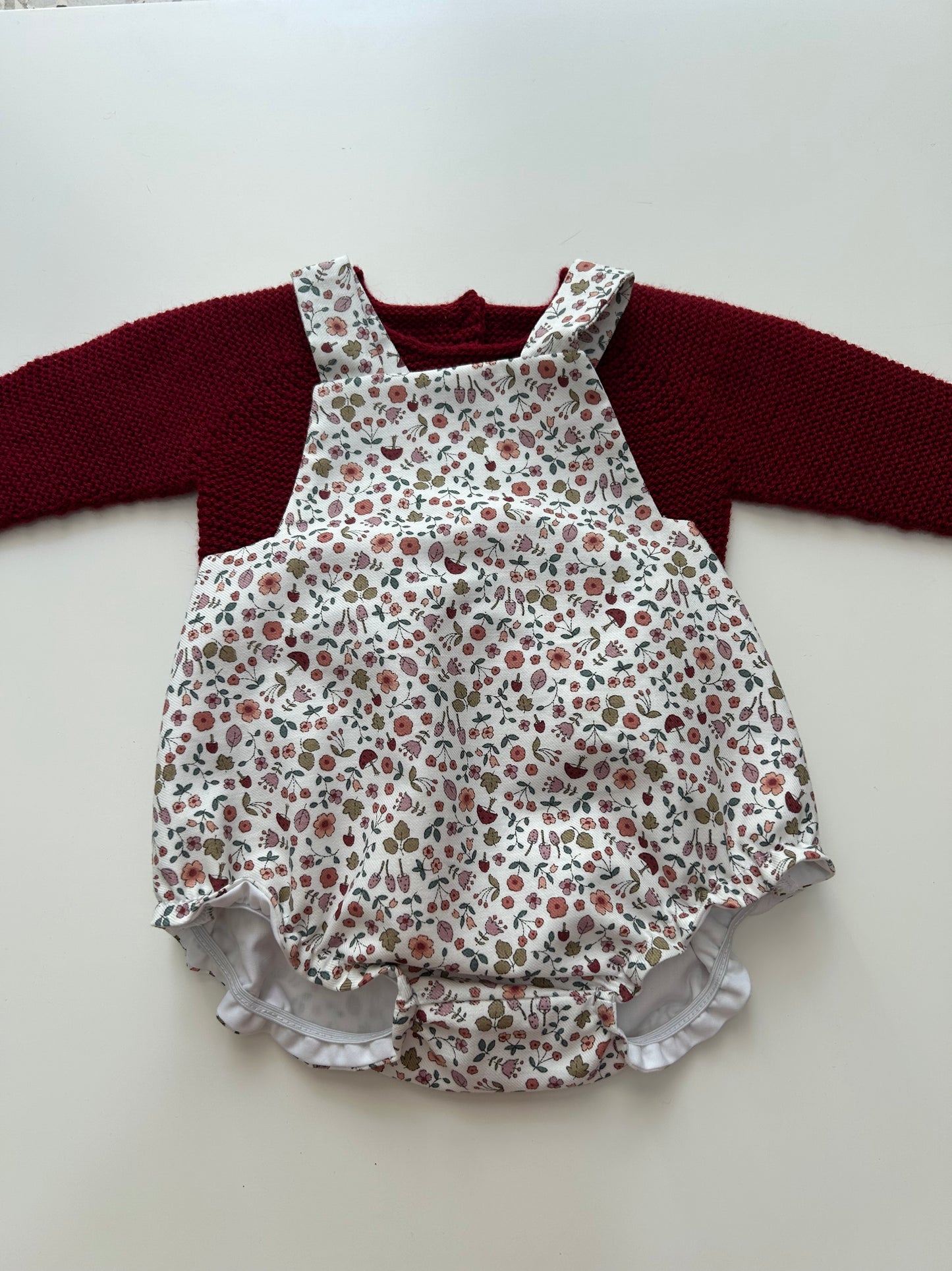 Jersey de punto borgoña