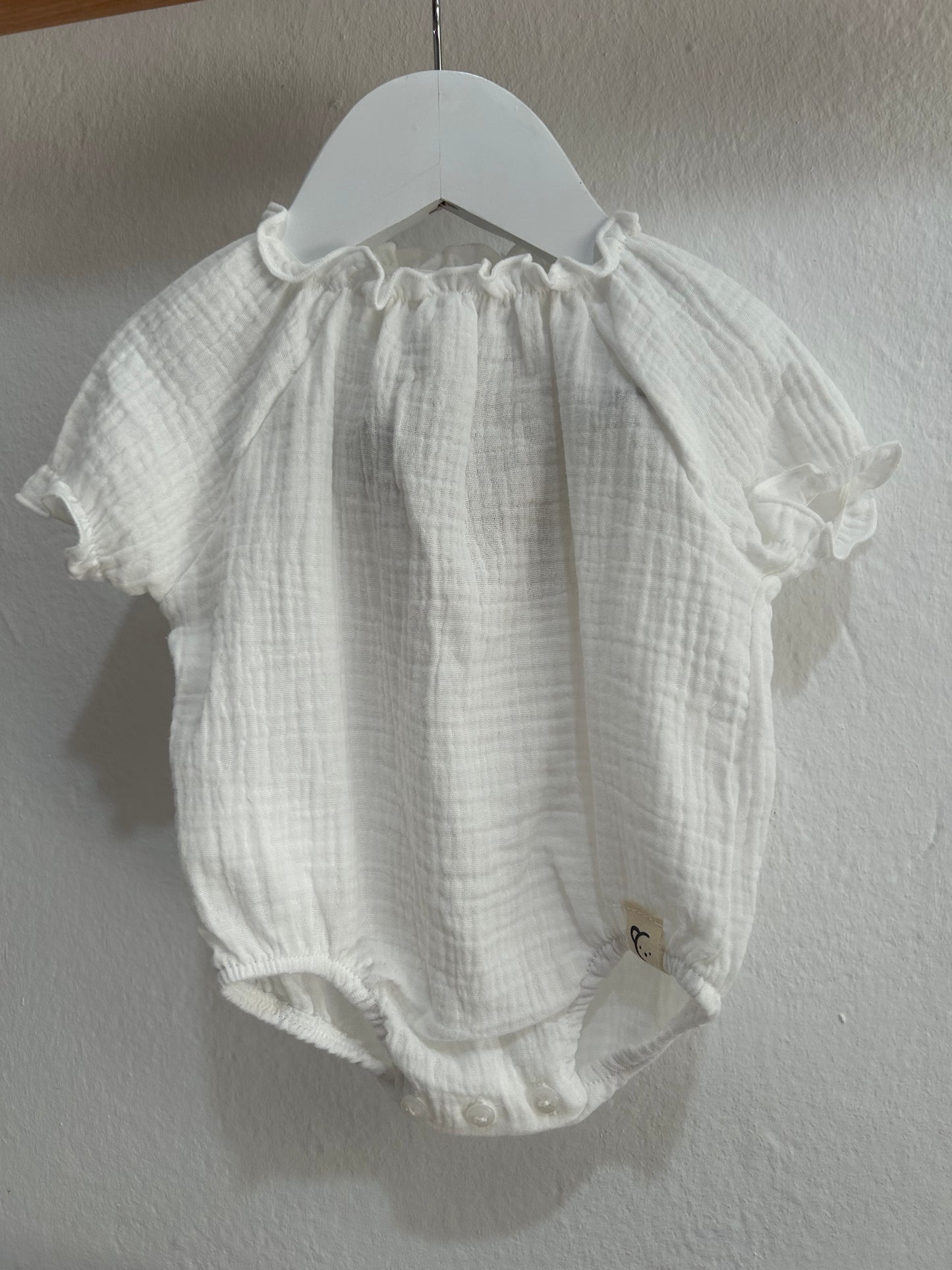Pelele bambula fruncido blanco