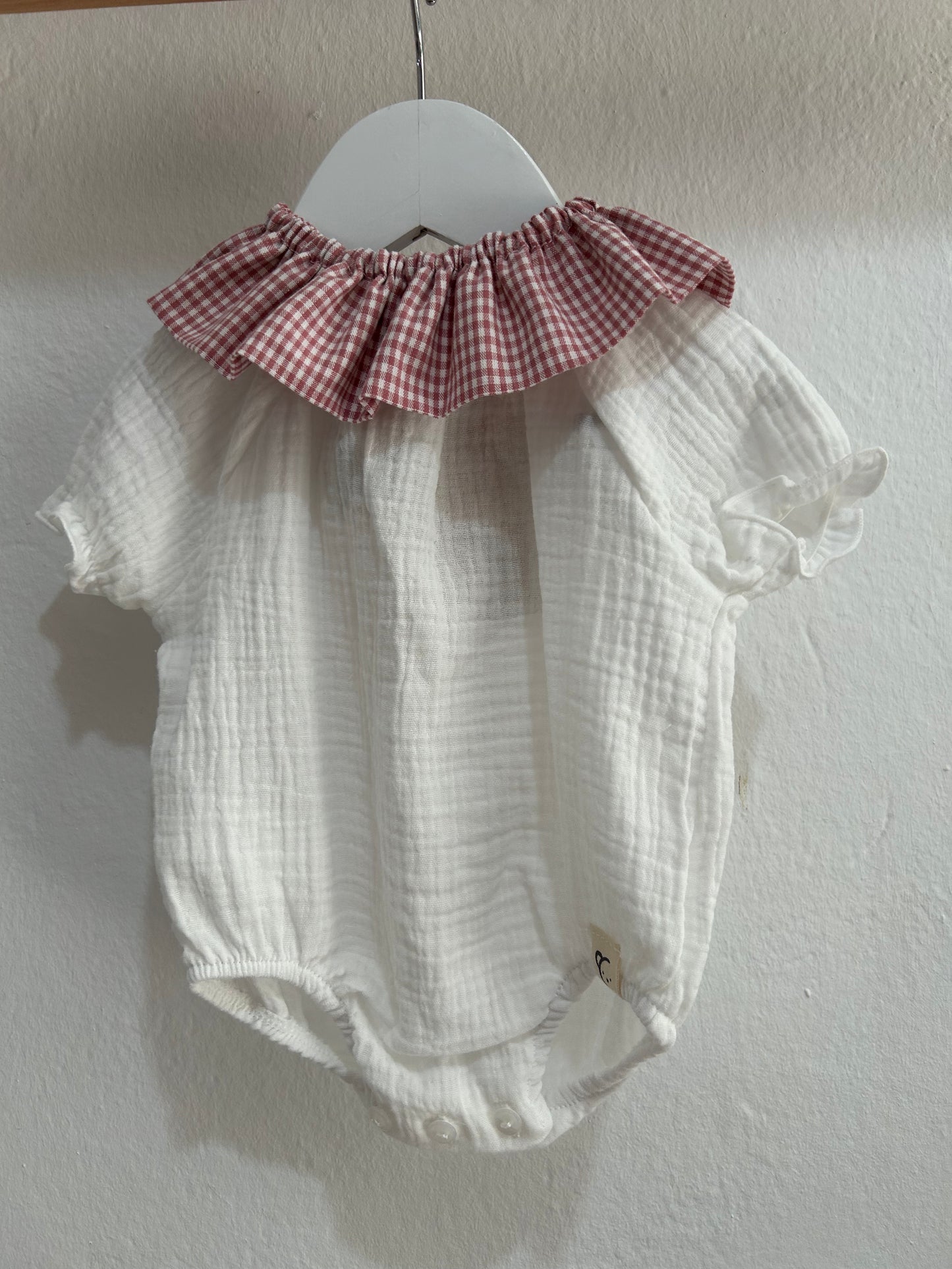 Pelele bambula fruncido blanco