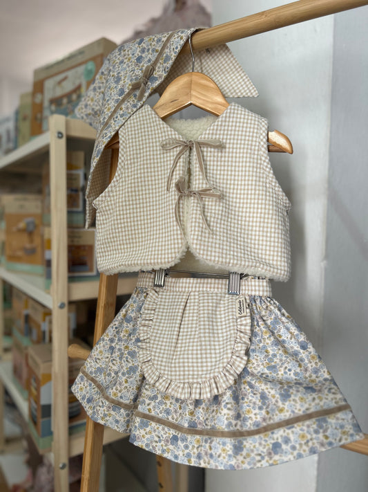 Traje pastrocilla flores